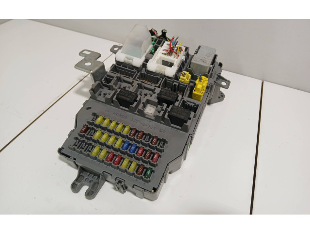 Блок предохранителей A000011 Honda Accord