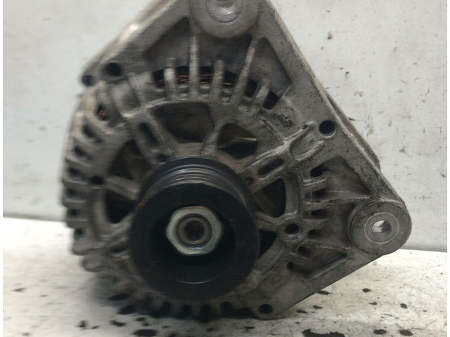 Генератор Dacia Duster