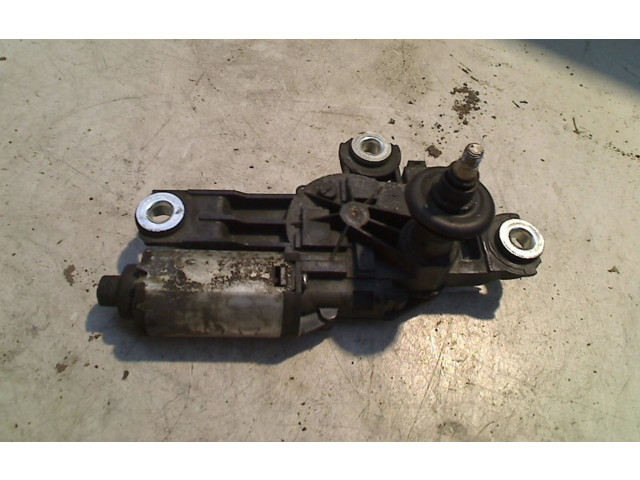 Моторчик заднего дворника     Volvo C30