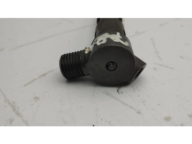 Vstřikovač A6510700587, EMBR00002D Mercedes-Benz C W204 pro naftový motor 2.1