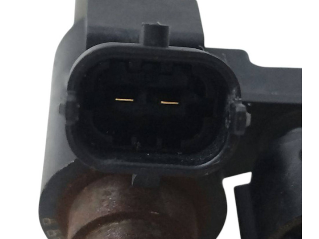 Форсунка 31303238, 0445116046    Volvo S60  D 5204 T3, D 5204 T2 