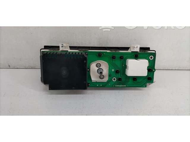 Přístrojová deska Citroen XM 1989