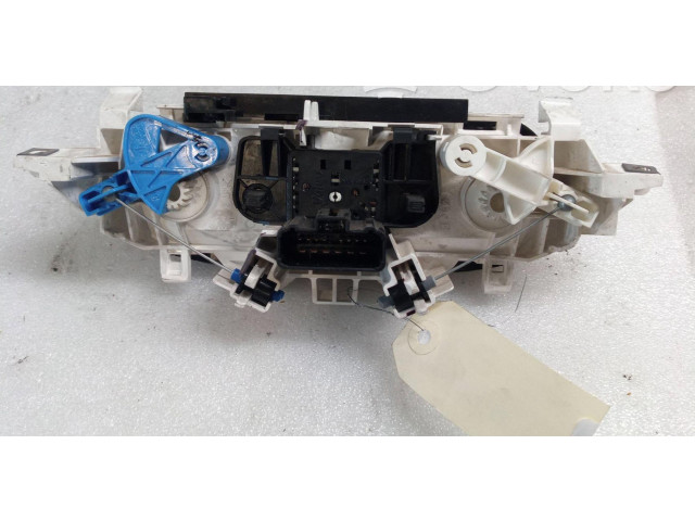 Блок управления климат-контролем    Renault Twingo II