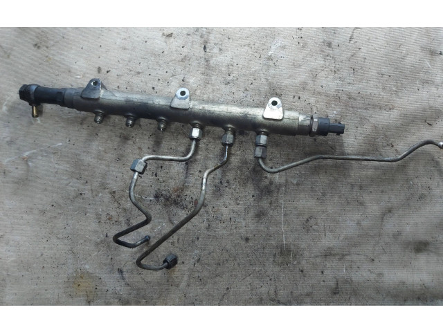 Топливная рампа 30622085, 001683L1   Volvo XC90  