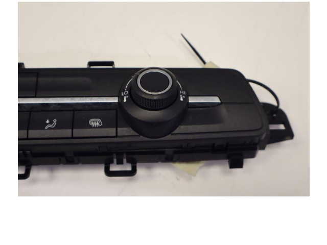 Блок управления климат-контролем 98340416ZD   Peugeot Partner III