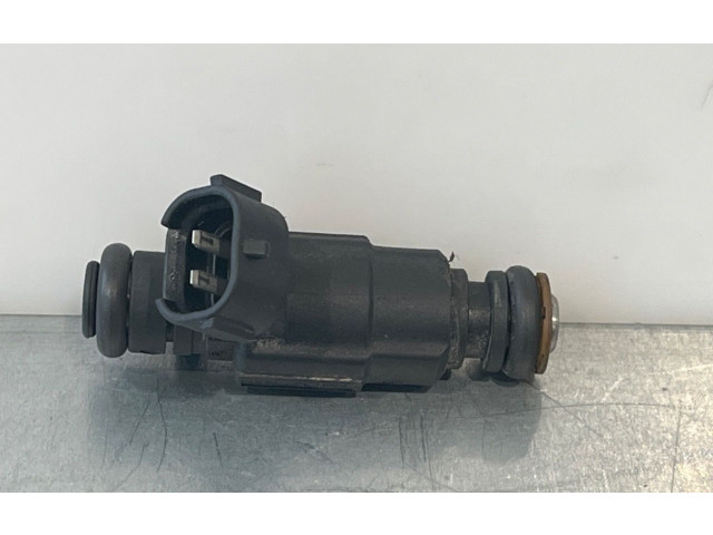 Vstřikovač 3531022600 Hyundai Getz G4EE