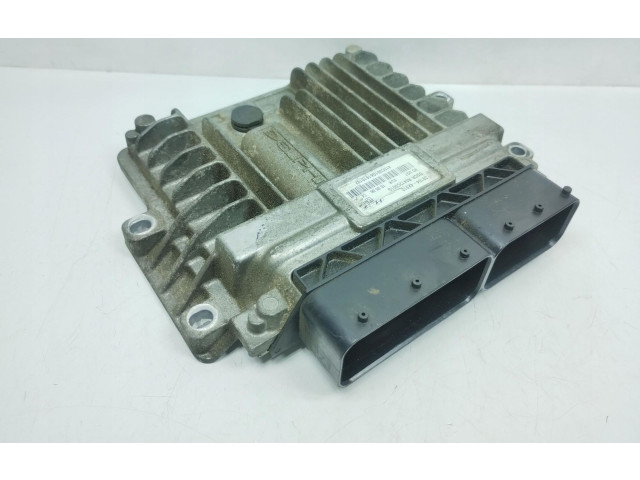 Řídící jednotka 39104-4X910 KIA Carnival 2011