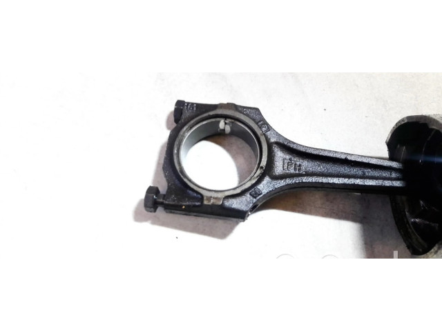 Píst Opel Corsa B pro benzínový motor 1.4