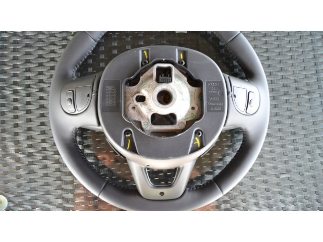 Руль Jeep Renegade 2014 - года 700000009999