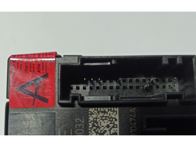 Блок комфорта 5Q4959592E Skoda Octavia Mk3 (5E)