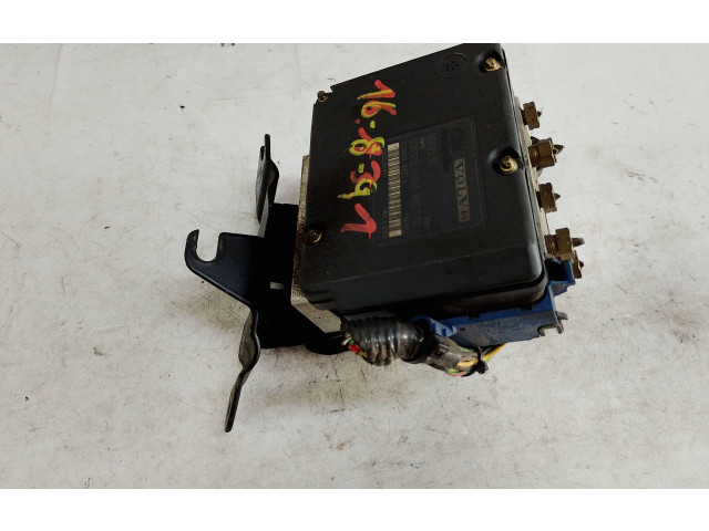 Блок АБС 8619537, 8619538   Volvo  V70  2000 - 2004 года