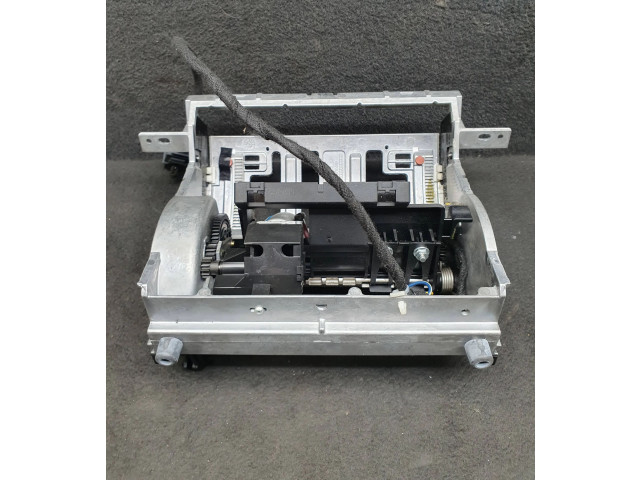 Дисплей    4E0857273F   Audi A8 S8 D3 4E