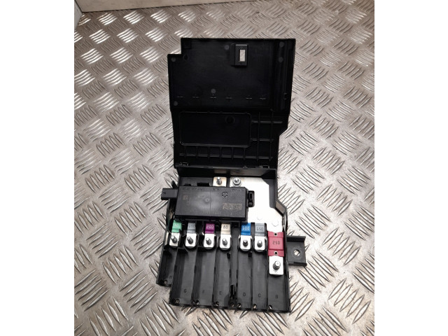 Pojistková skříňka 4M0937513A Audi Q7 4M 2018