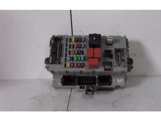 Блок предохранителей 51818463   Fiat Idea    