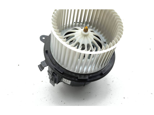 Вентилятор печки    KY333002, AP21760   Jeep Avenger