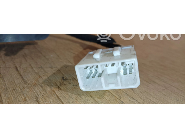 Ручка стеклоочистителей LNC6450AA, LNC6450BA   Jaguar XJ X308