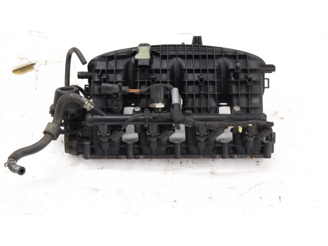 Всасывающий коллектор 06L133201N Audi Q5 SQ5