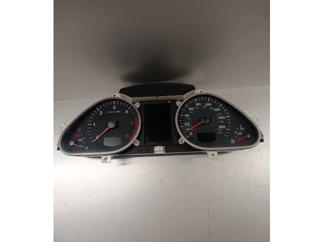 Přístrojová deska  Audi Q7 4L 2008 80100  