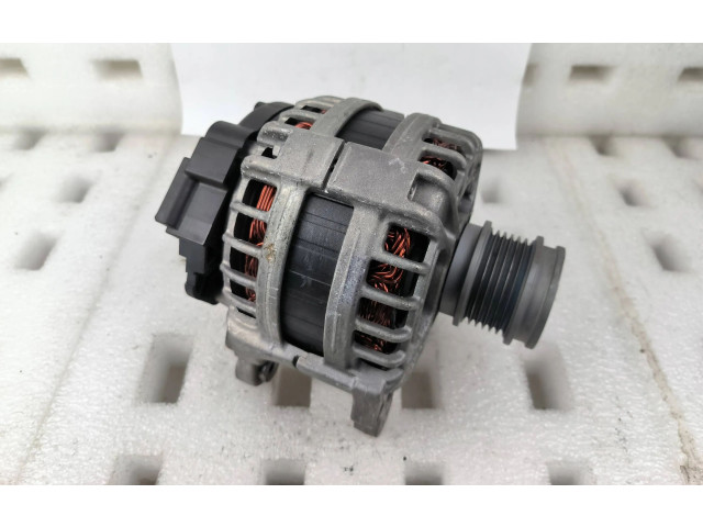 Генератор 05L903026N Audi Q3 F3