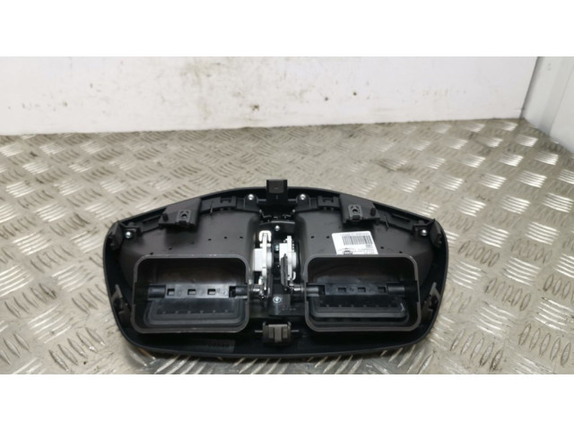 Центральная воздушная решётка