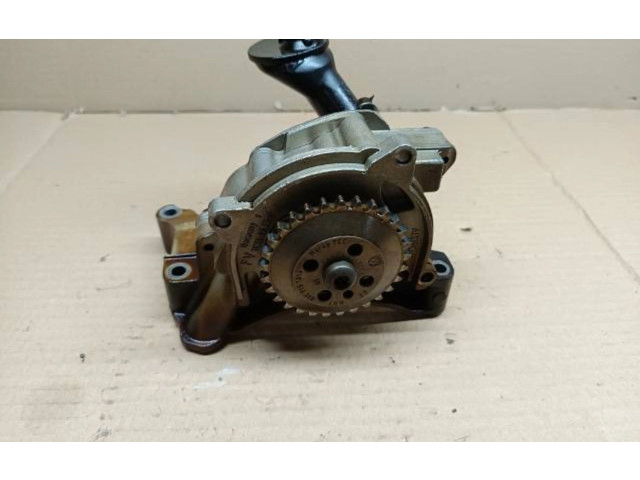 Масляный насос  CAX 03C115251M  Audi A1 