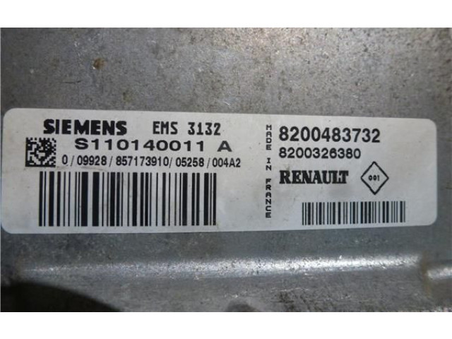 Блок управления двигателем Блок управления 8200483732EMS3132 Dacia Logan I