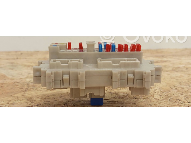 Pojistková skříňka EA00A6C01, 6C01 Nissan Navara D40 2007