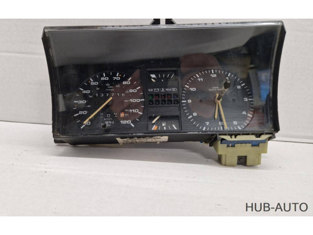 Панель приборов 191919035FR Volkswagen Golf II