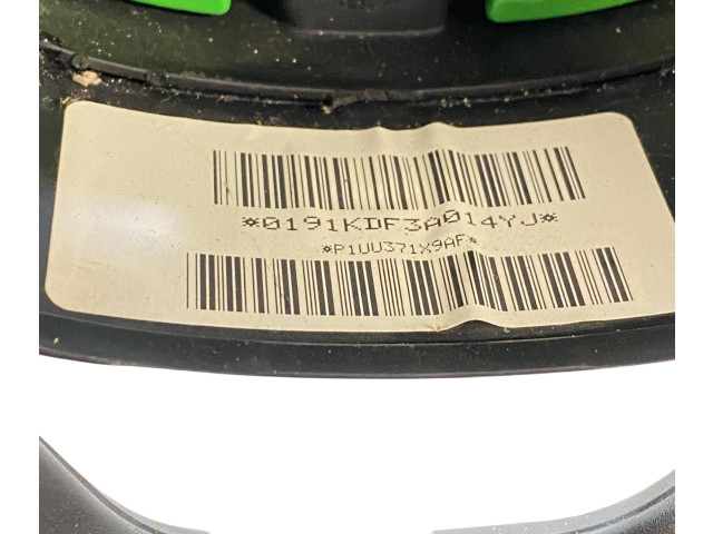 Руль Jeep Cherokee  2013 - 2020 года 0191KDF3A014YJ, P1UU371X9AF      