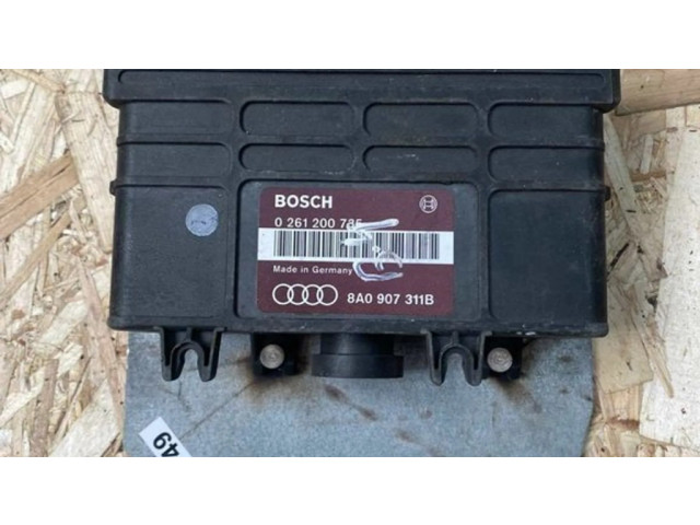 Řídící jednotka 0261200735, 8A0907311B Audi 80 90 S2 B4 1991