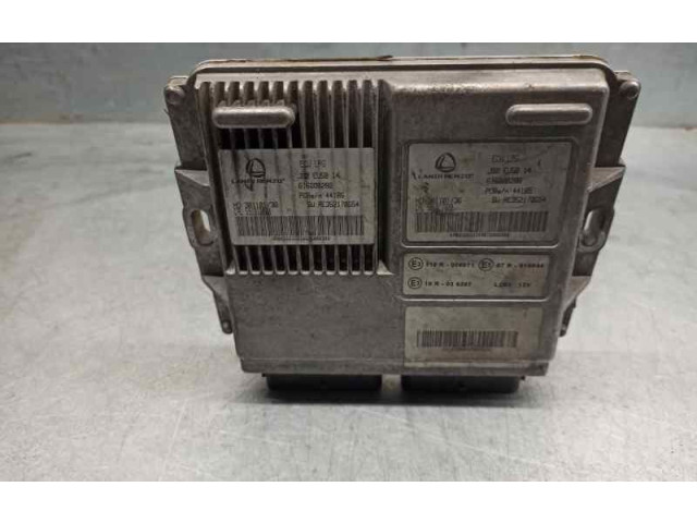 Блок комфорта 284B14049R   Dacia Logan II   