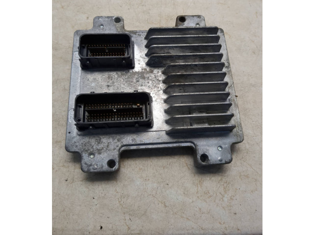 Блок управления двигателя 12638732, 12636386 Opel Meriva B