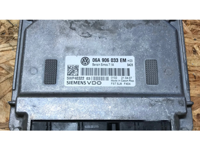 Блок управления двигателя 06A906033EM, 5WP40322 Volkswagen Golf V