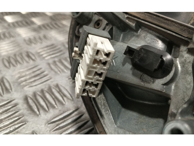 Зеркало (управляемое электричеством)