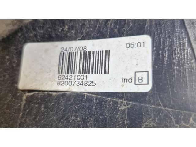 Задний фонарь 8200734825, 62421001 Dacia Sandero