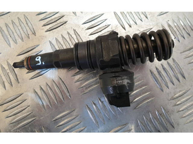 Форсунка 0414720314, 038130073BP Skoda Fabia Mk2 (5J)