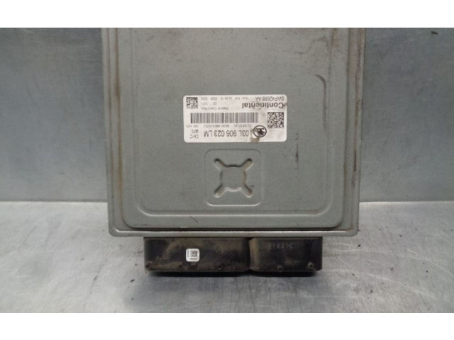 Блок управления двигателя 03L906023LM, 5WP42688AA Skoda Rapid (NH)