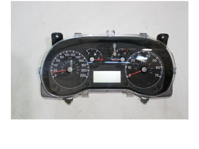 Панель приборов 51718552 Fiat Grande Punto