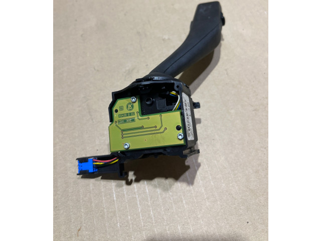 Ручка стеклоочистителей 1K0953519A Volkswagen Touran I