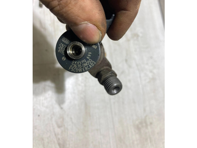 Vstřikovač 23670-0n050   Toyota Yaris     