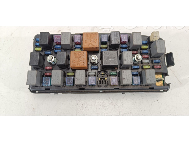 Pojistková skříňka Řídící jednotka BSM Chevrolet Captiva 2007