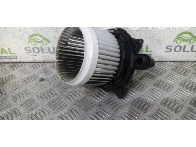 Вентилятор печки    NT   Dacia Sandero