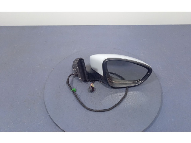 Зеркало электрическое Volkswagen Jetta VI 2011 - 2018 года