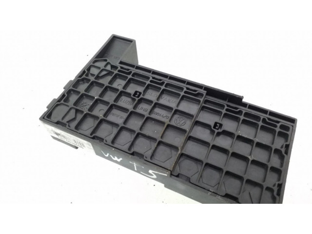 Pojistková skříňka 7H0937550A Volkswagen Transporter - Caravelle T5 2006