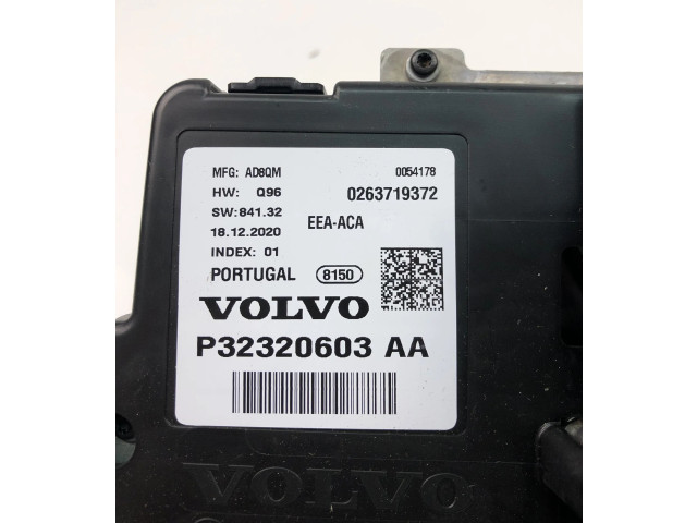 Панель приборов 32320603AA   Volvo XC90       