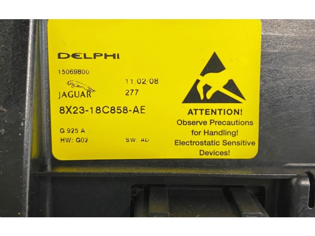 Блок управления климат-контролем 8X2318C858AE Jaguar XF