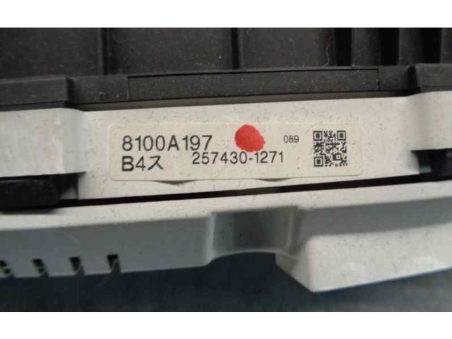 Панель приборов 8100A197 Mitsubishi Grandis