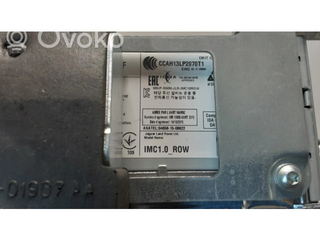 Радио/ проигрыватель CD/DVD / навигация