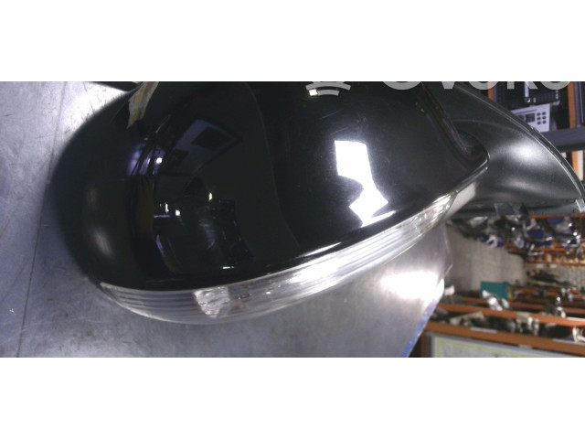 Зеркало электрическое        Volkswagen Golf VI  2008 - 2013 года   