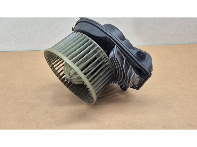 Вентилятор печки 740221233F, 8D1820021 Skoda Superb B5 (3U)